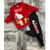 Snoopy με κόκκινα βρεφικά ρούχα για αγόρια