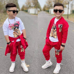 Παιδικό σετ 3 τεμαχίων για αγόρια με κόκκινο παντελόνι και κόκκινο τοπ και λευκή μπλούζα
